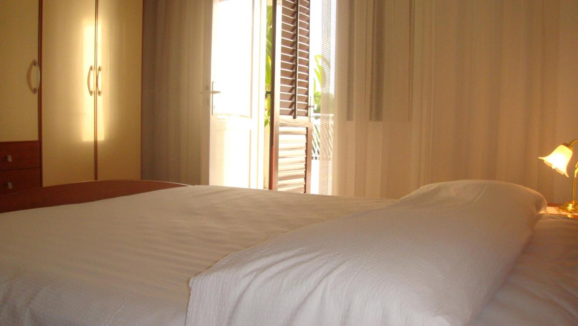Apartments Topo Hvar Town Luaran gambar