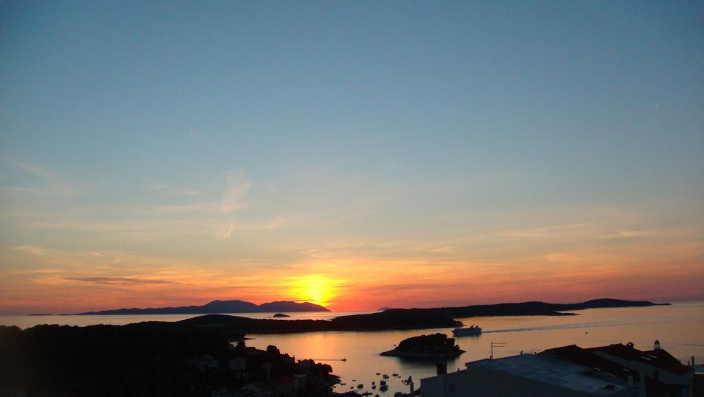 Apartments Topo Hvar Town Luaran gambar